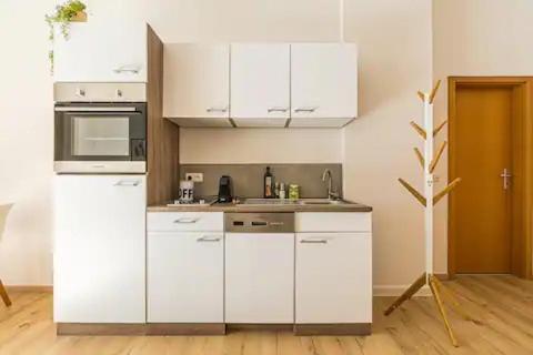 Ruhige Und Stilvolle Wohnung Am Clara-Zetkin-Park 莱比锡 外观 照片
